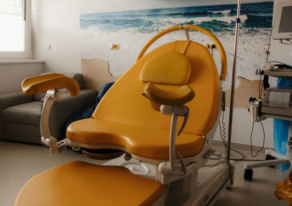 7 - porodní sál 1.jpg